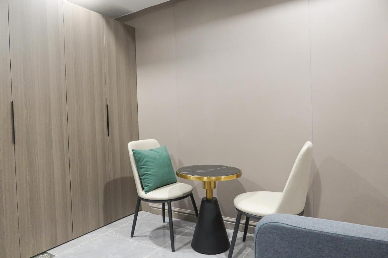 Recharge Studio Apartment & Suites Singapur Exterior foto